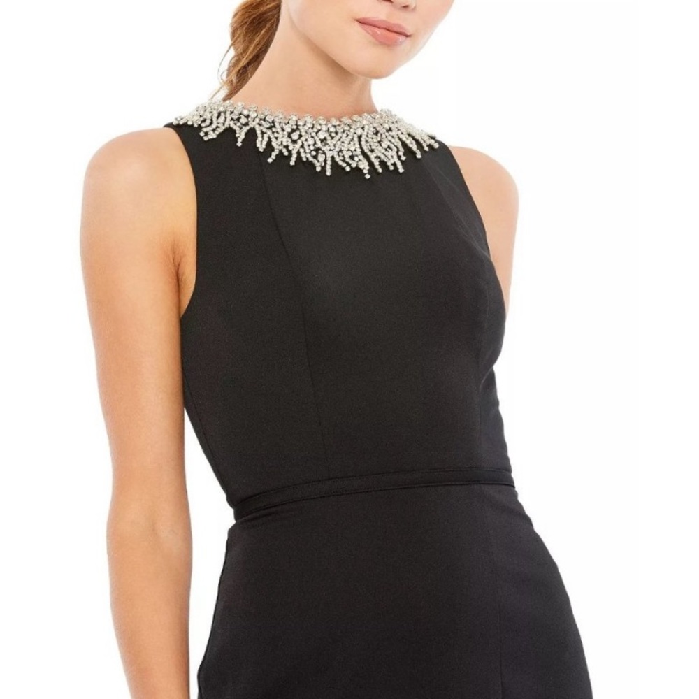Mac Duggal black gown